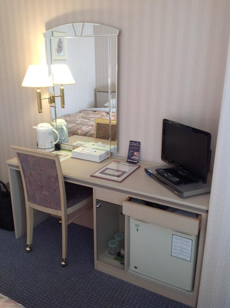 Tokushima Washington Hotel Plaza Zewnętrze zdjęcie