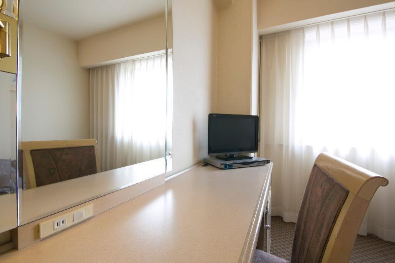 Tokushima Washington Hotel Plaza Zewnętrze zdjęcie