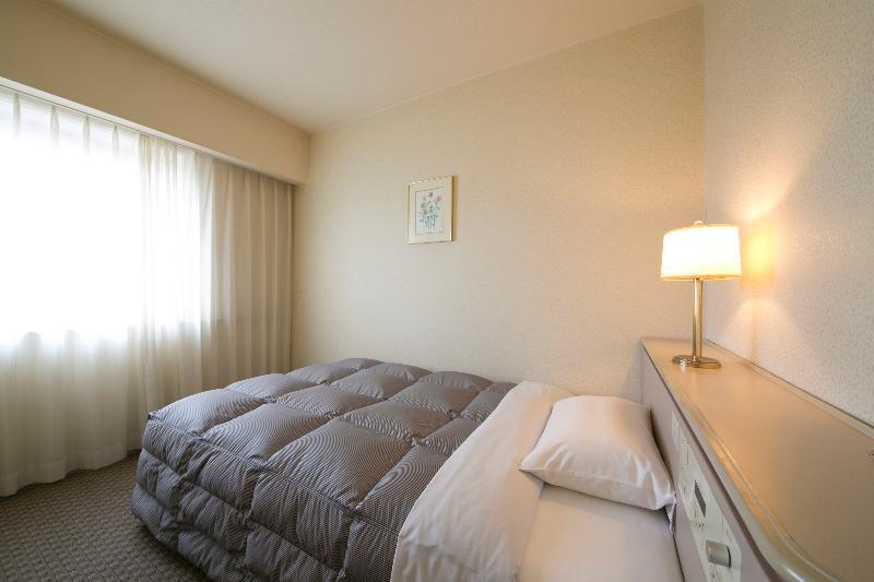Tokushima Washington Hotel Plaza Zewnętrze zdjęcie